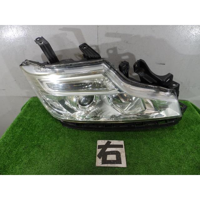 ステップワゴンスパーダ DBA-RK5 後期 右ライト/右ヘッドライト R20A