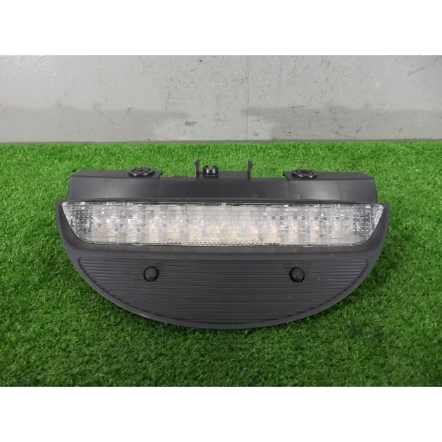 フリード DBA-GB3 ハイマウントランプ L15A NH624P P7587 34270-SFM-J21 232021 : 株式会社 西友 ...