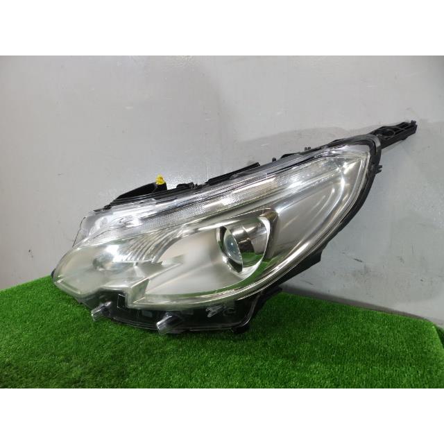 プジョー 2008 ABA-A94HM01 左ライト/左ヘッドライト HM01 90015177