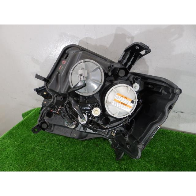 N-BOX N-BOX/Nボックス DBA-JF1 右ライト/右ヘッドライト S07A NH851M