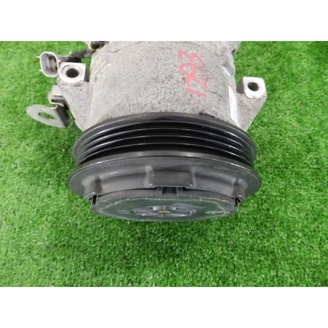 シエンタ(車) シエンタ CBA-NCP81G ACコンプレッサー/エアコン 1NZ-FE