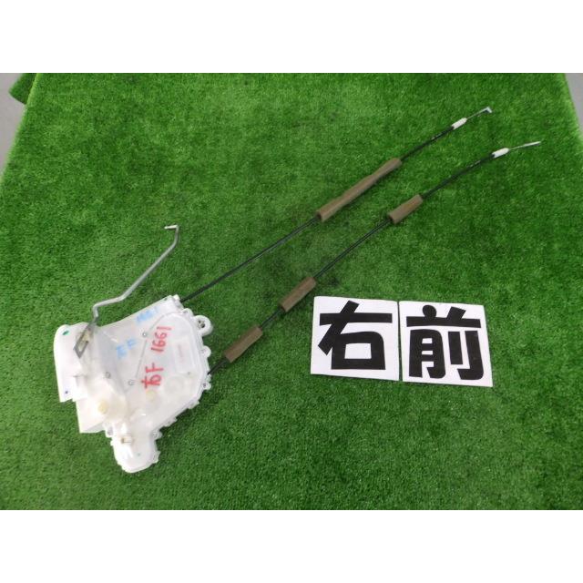 クロスロード DBA-RT2 右フロントドアロック R18A B92P 080328-2 72110