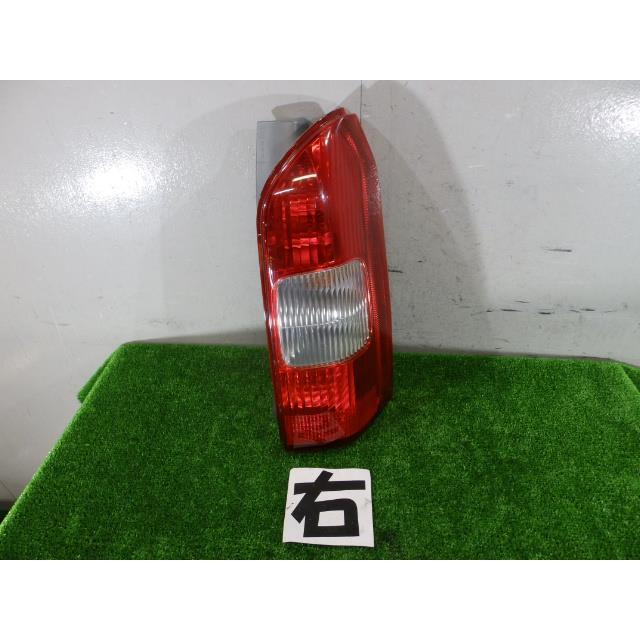 プロボックスNCP51V テールランプ左右 プロボックス CBE-NCP51V 右テールランプ 1NZ-FE 199 52-078 81550