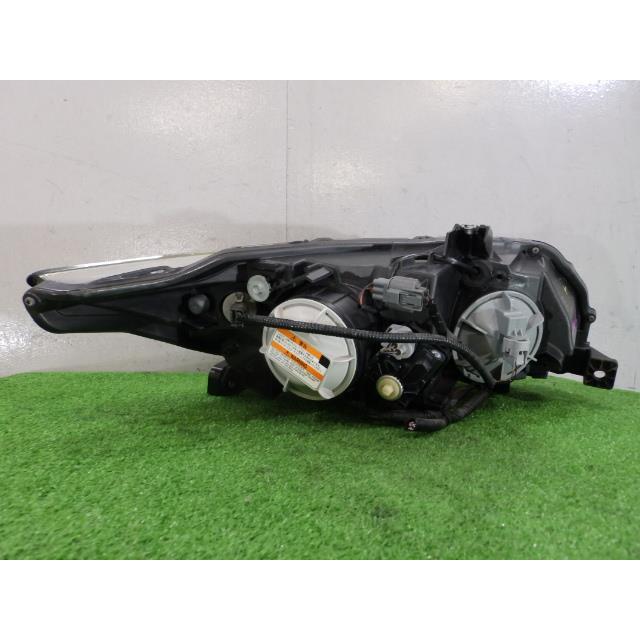 CR−Z DAA-ZF2 左ライト/左ヘッドライト LEA-MF6 NH624P 100-62098