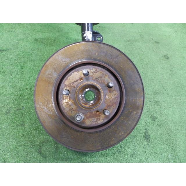 アベンシス DBA-ZRT272W 右フロントストラット/ショック 3ZR-FAE 209 