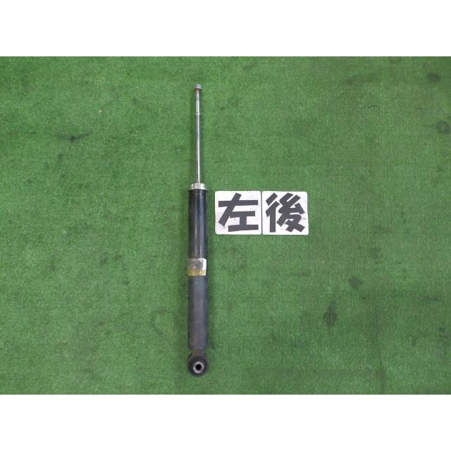 アベンシス DBA-ZRT272W 左リアショックアブソーバー 3ZR-FAE 209