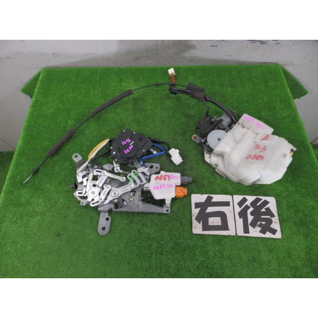 MPV DBA-LY3P 右リアドアロック L3-VE 35N 120813 L208-72-310J