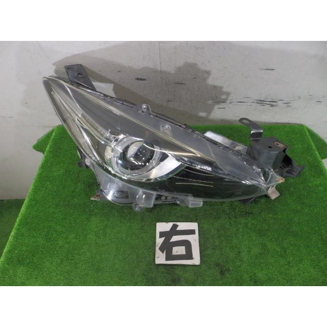 アクセラ DBA-BMEFS 右ライト/右ヘッドライト PE-VPR 25D W1362 B45C