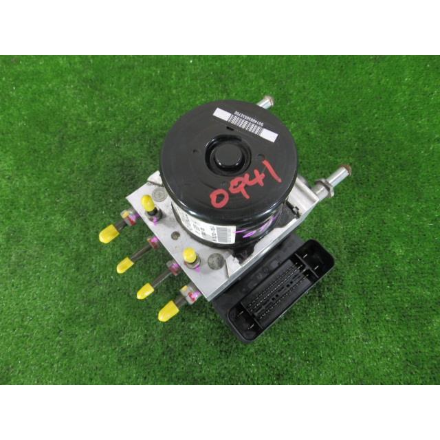 三菱デリカD5 ABSアクチュエーター デリカD5/D:5 DBA-CV4W ABSアクチュエーター 4B11 A31A75 4670A552