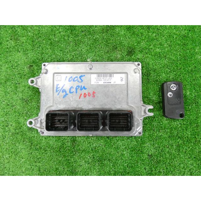 CR−Z DAA-ZF2 エンジンコンピューター/ECU LEA-MF6 RP46P 6384