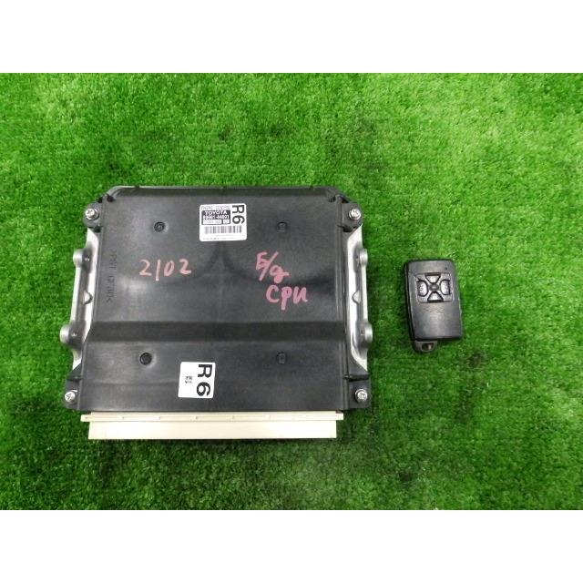 アイシス DBA-ZGM11W エンジンコンピューター/ECU 3ZR-FAE 202 212000