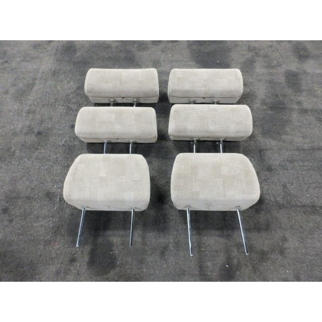 ステップワゴン LA-RF3 ヘッドレスト K20A R515P 81140-S7S-J31ZA 040236