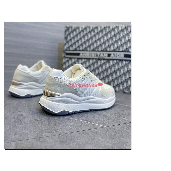 大人気新作 厚底靴 スリッポン 40代 レディーススニーカー Pu革 フラットシューズ 白 スニーカー 春夏 レディースシューズ 歩きやすい 可愛い 通勤通学 スリッポン靴 美脚 スニーカー サイズ 35 225 Ute Meiers De