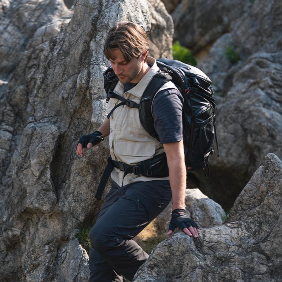 PGYTECH OnePro Flex Backpack 40L (スペースブラック) + カメラ インサート Lサイズ【ピージーワイテック日本総代理店】の画像