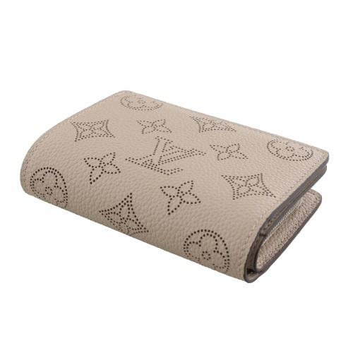 LOUIS VUITTON（ルイ・ヴィトン） 二つ折り財布 マヒナ ポルトフォイユ