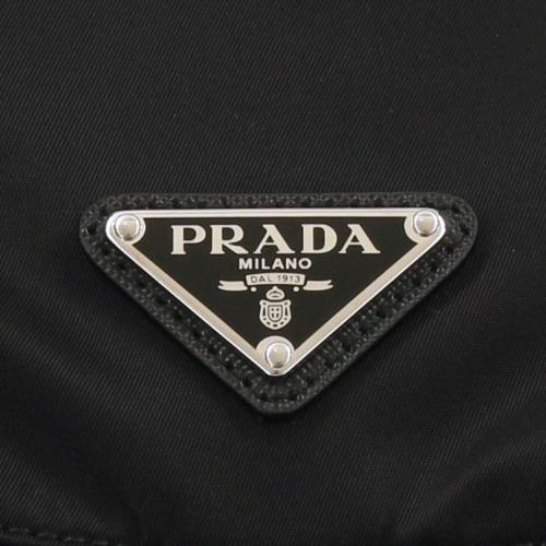 PRADA ブラックナイロン リュック　レディース　プラダ　ポーチ　バッグ ブラック ポーチ付 ミディアム Re-Nylon バックパック | PRADA