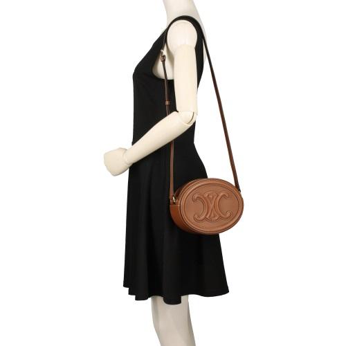 CELINE（セリーヌ） ショルダーバッグ レディース OVAL BAG ブラウン
