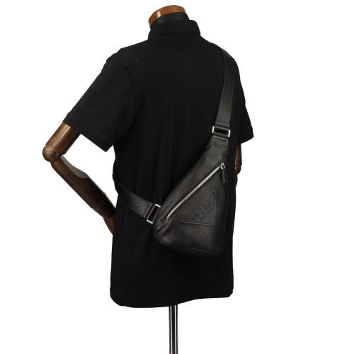 【値段交渉可：送料込】 PRADA プラダ ボディバッグ メンズ VIT.DAINO ブラック 2VZ098 V OLO 2BBE F0002 NERO 【NAN3349003761】(120940円)