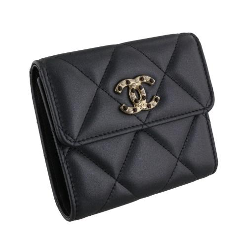 CHANEL 財布　三つ折り財布 CHANEL（シャネル） 三つ折り財布 折財布 ミニ財布 レディース