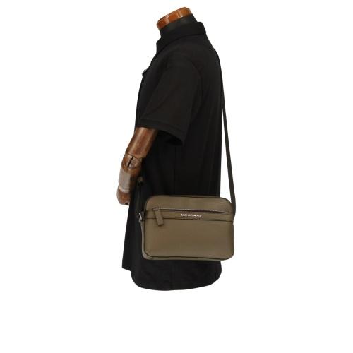 MICHAEL KORS（マイケルコース） ショルダーバッグ メンズ カーキ 