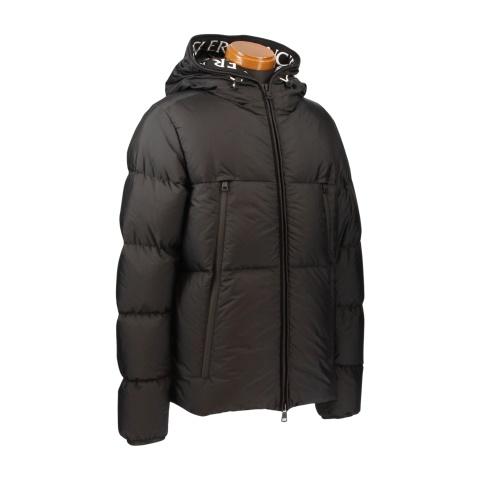 MONCLER ブラック ダウンジャケット MONCLER（モンクレール） ダウンジャケット メンズ MONTCLA ブラック