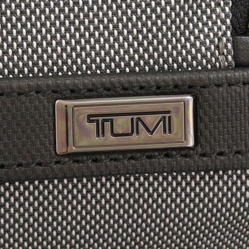 TUMI グレー バックパック Premium Grey Backpacks for Work & Adventure | Tumi US