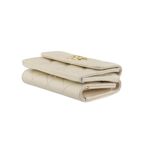 CHANEL（シャネル） 三つ折り財布 レディース ベージュ CHANEL AP5004