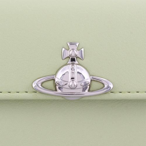 Vivienne Westwood（ヴィヴィアンウエストウッド） 三つ折り財布