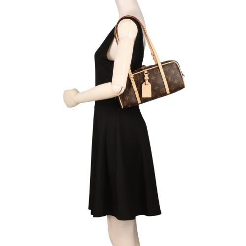 LOUIS VUITTON（ルイ・ヴィトン） ショルダーバッグ モノグラム ハング