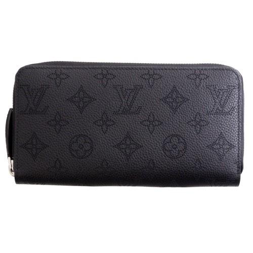 ルイヴィトン LOUIS VUITTON 長財布 マヒナ ジッピー・ウォレット 