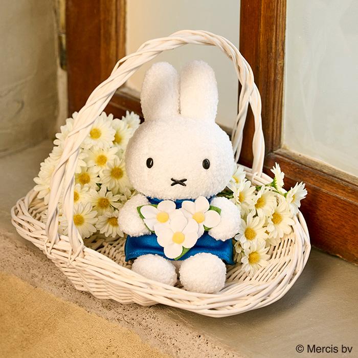 Miffy（ミッフィー） miffy's Garden ぬいぐるみ 青花 : セキグチ
