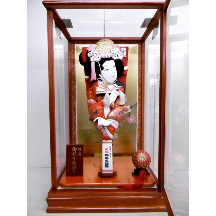 ケース入り羽子板飾り☆ 遥 正絹 木目込み羽子板 春慶調 １６号（横幅３７ｃｍ・奥行２９ｃｍ・高さ６３ｃｍ） ☆女の子の初正月のお祝いに