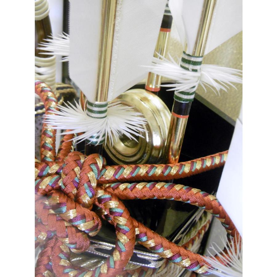 ケース入り破魔弓☆ 極上金箔矢籠飾13号（横幅31cm・奥行