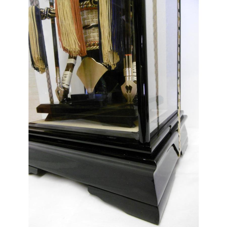 ケース入り破魔弓☆ 極上金箔矢籠飾13号（横幅31cm・奥行