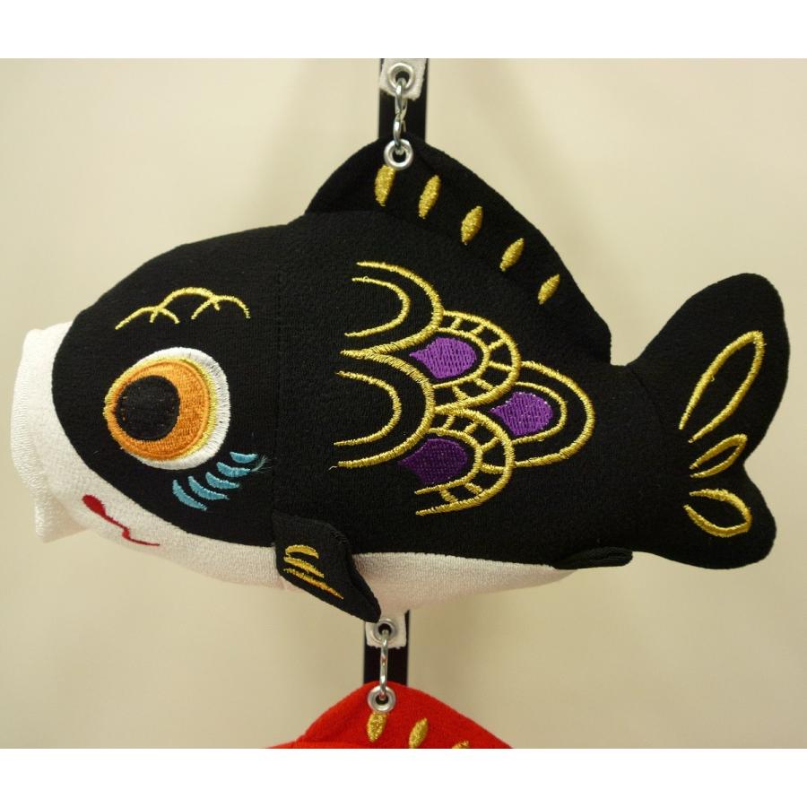 室内用鯉のぼり☆凛 【マスコット】 飾台付☆全高７２ｃｍ（つるし全高６２ｃｍ：吹流し２７ｃｍ・黒鯉２３ｃｍ・赤鯉２１ｃｍ・青鯉１９ｃｍ）☆かわいい鯉のぼりを室内に