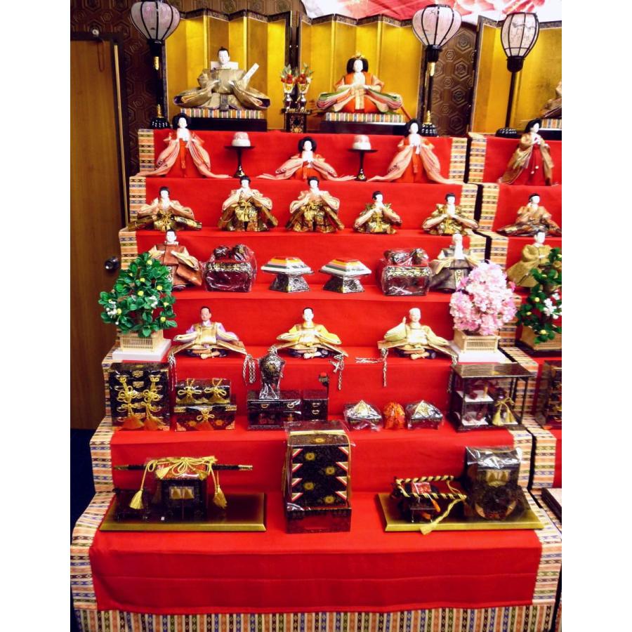 ひな人形☆七段十五人飾り Ｄ６−４０ｘ７Ｂ☆横幅１２０*奥行１６０*高さ１７６ｃｍ☆豪華な金襴衣裳着の１５人飾雛人形