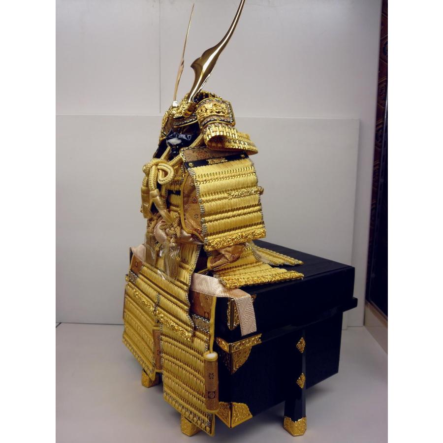 専用になりました。 こいのぼり　黄金の兜　2m 4点セット 鯉のぼり黄金兜鯉4M