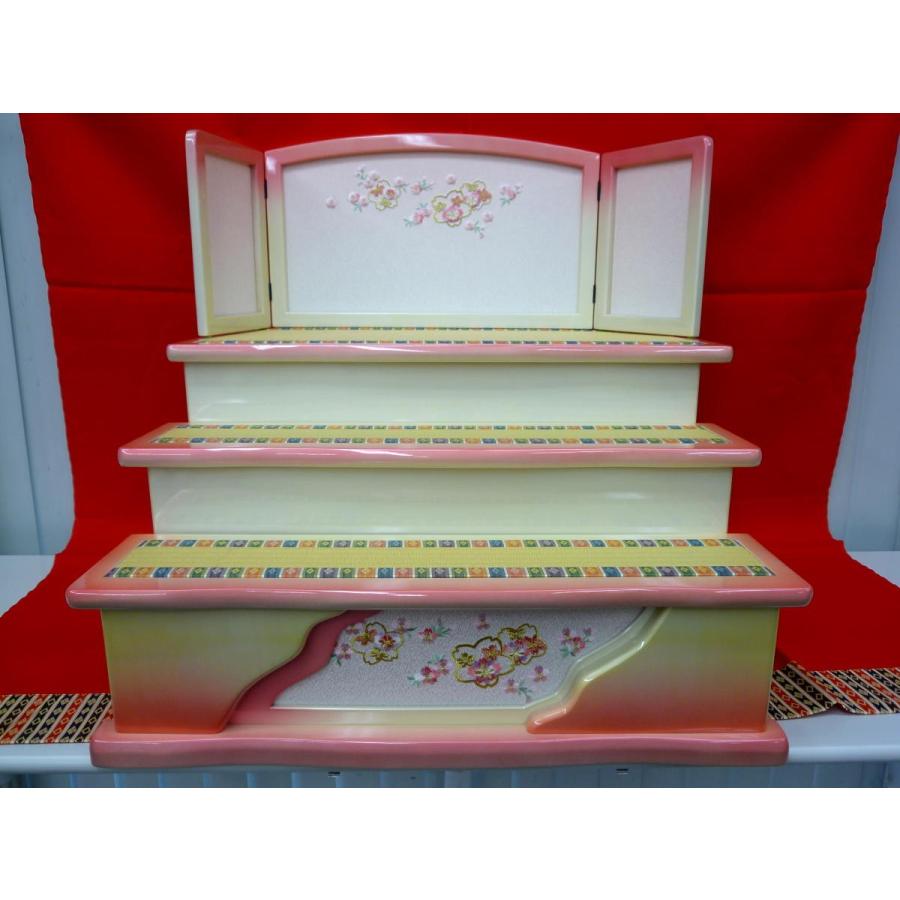 ひなまつり☆飾りつけ台屏風仕かける☆７０ｃｍ３段 精神的な統合式 舞桜白さくら色ぼかし 飾台 １０号本屏風付き添い人(台：横幅７０ｘ奥ふかさ６２ｘ高さ４０糎/屏風：高さ３０ｃｍ）