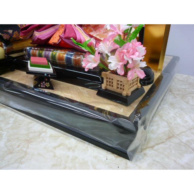 ひな人形☆限定特価＆送料無料☆親王飾り☆横幅６0x奥行３3x高さ３5cm☆秀セット☆黒塗り飾台・金彩を施した金屏風　豪華な金襴衣装着のコンパクトな２人飾_5
