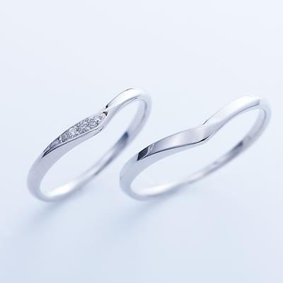 結婚指輪 プラチナ マリッジリング ペアリング 安い 指輪 ペア 40代  50代 V字ライン 無料刻印 Ange 11-22-4235-pt (L28)の画像