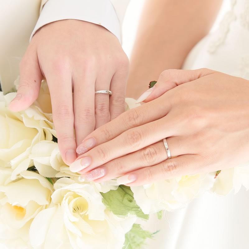 結婚指輪 プラチナ ペア 安い 指輪 ペア マリッジリング 40代 セミオーダーメイド プラチナ ペアリング PT950-009R-KS* (S28)の画像