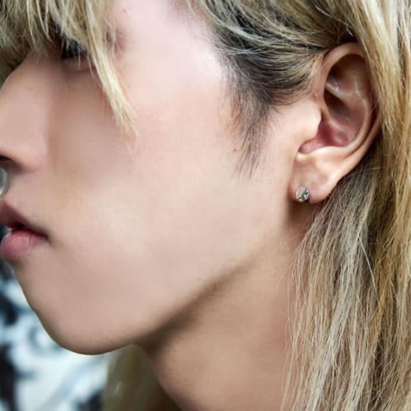Fiss ペアピアス カップル 片耳 刻印 誕生石 人気 ステンレス