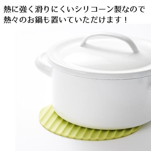 鍋敷き 鍋つかみ シリコーン製 2WAY 便利 EAトCO イイトコ ナミ ヨシカワ | ヨシカワ | 01