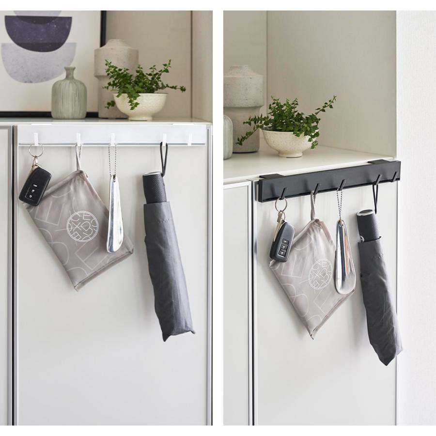 山崎実業 tower 引っ掛け 可動式 下駄箱扉 フック タワー 動かせる フック 掛ける 5連 玄関 鍵 靴べら 折り畳み傘 エコバッグ 小物収納 ハンガー | tower | 06