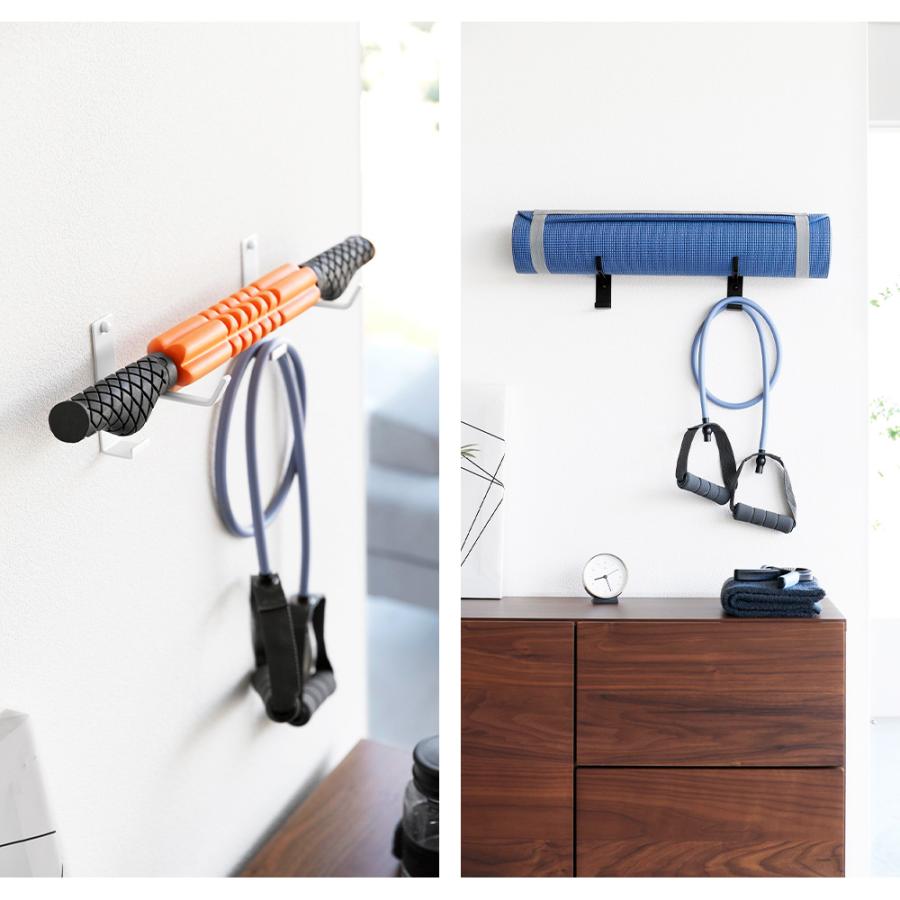 山崎実業 tower 石こうボード壁対応 ウォールヨガマットハンガー フック付き タワー 収納 壁面収納 フィットネス エクササイズ ジム用品 壁付け | tower | 07