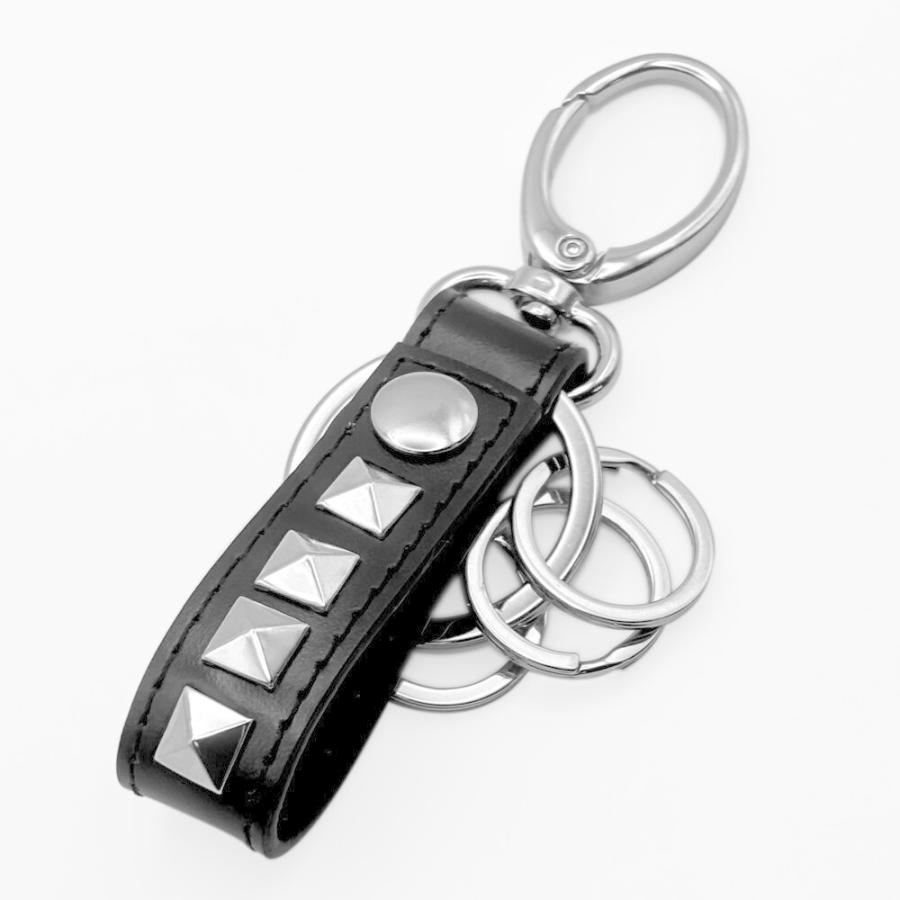 ピラミッドスタッズ レザーキーホルダー 本革 牛革製 かっこいい