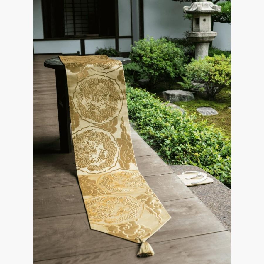 西陣金襴正絹 散雲丸龍テーブルランナー 白茶地