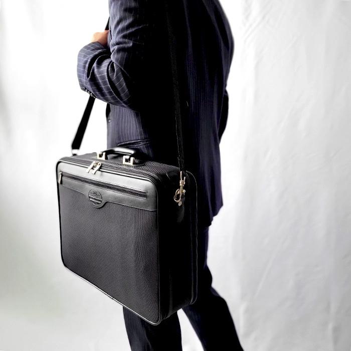 【WELLINGTON】 ウエリントン アタッシュケース ソフトアタッシュ ビジネスバッグ メンズ A3 ソフト 南京錠付き 2室 KBN21219 アタッシュケース ソフトアタッシュ ビジネスバッグ メンズ A3 ソフト