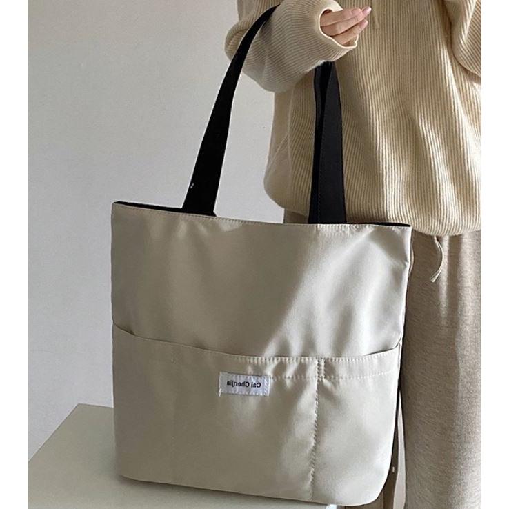 トートバッグ レディース 大容量 肩掛け 大きめ 軽い 外ポケット付き |  | 02