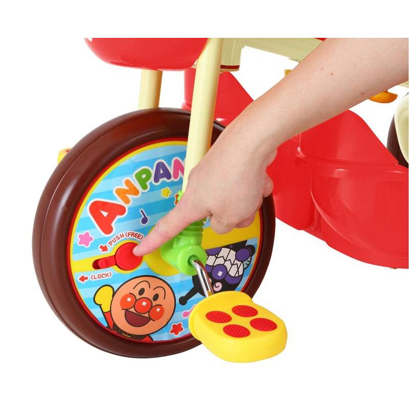 それいけ！アンパンマンデラックスⅡ　レッド Amazon.co.jp: 三輪車 それいけ!アンパンマンデラックスII